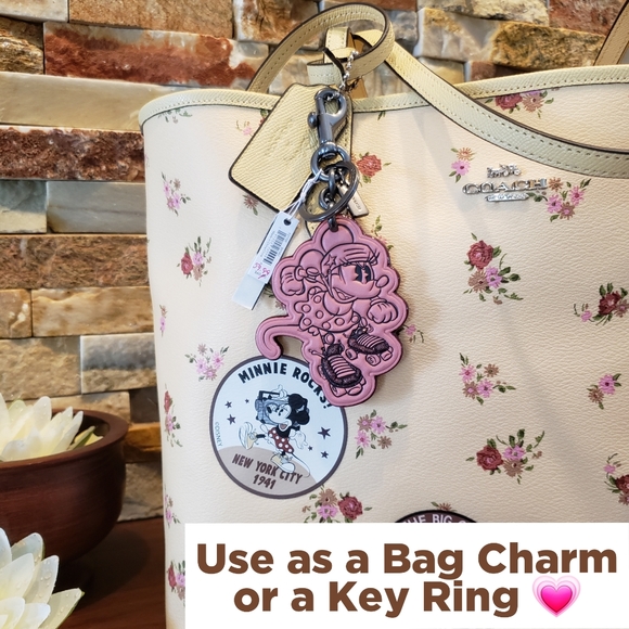 NEW Coach x Minnie Mouse... last one! - Picture 4 of 5